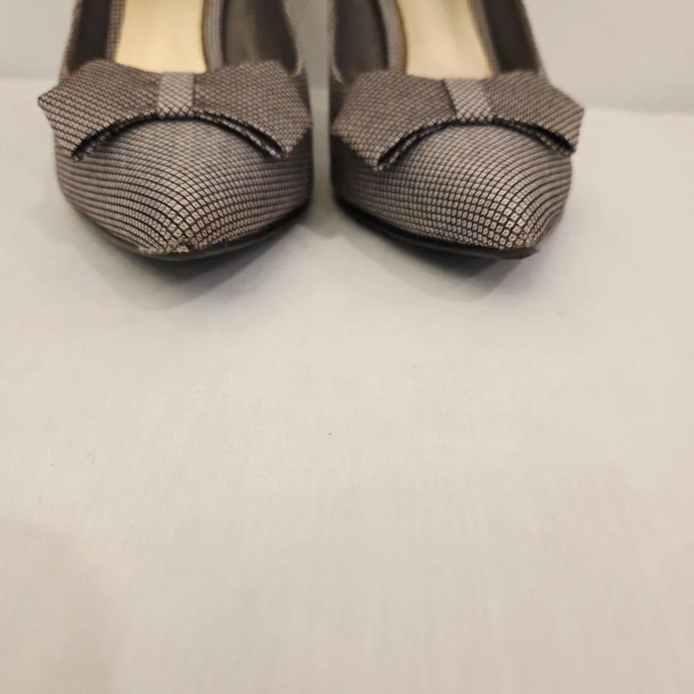 Ann Marino Tuxedo Bowtie Vintage Pumps Size 8.5